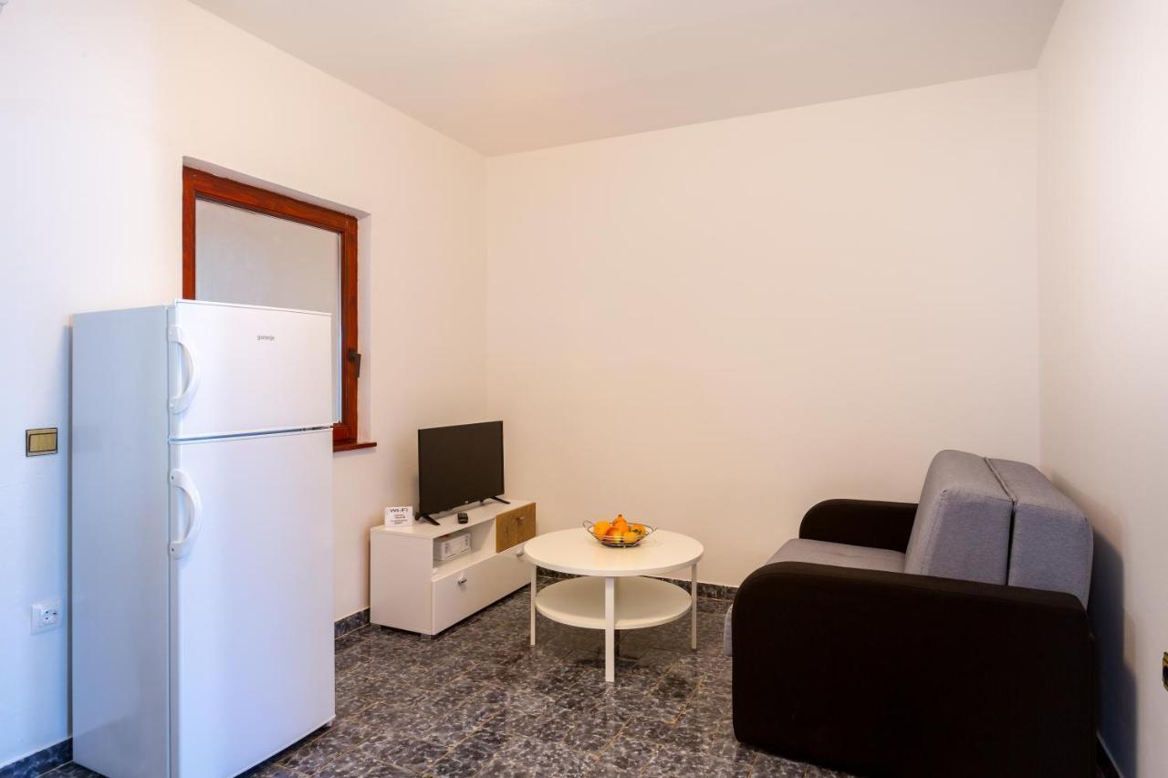 Aleksic Apartamento Medulin Exterior foto