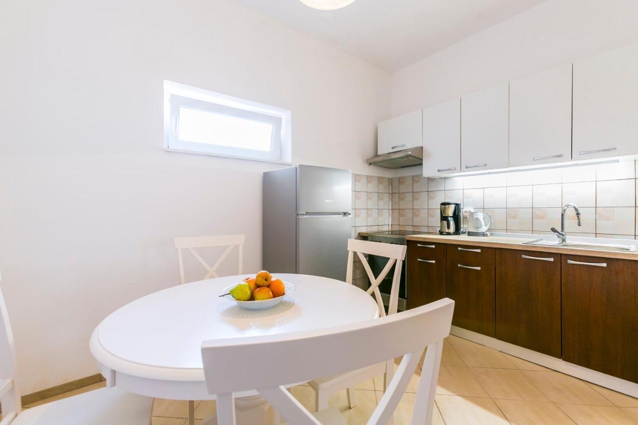 Aleksic Apartamento Medulin Exterior foto