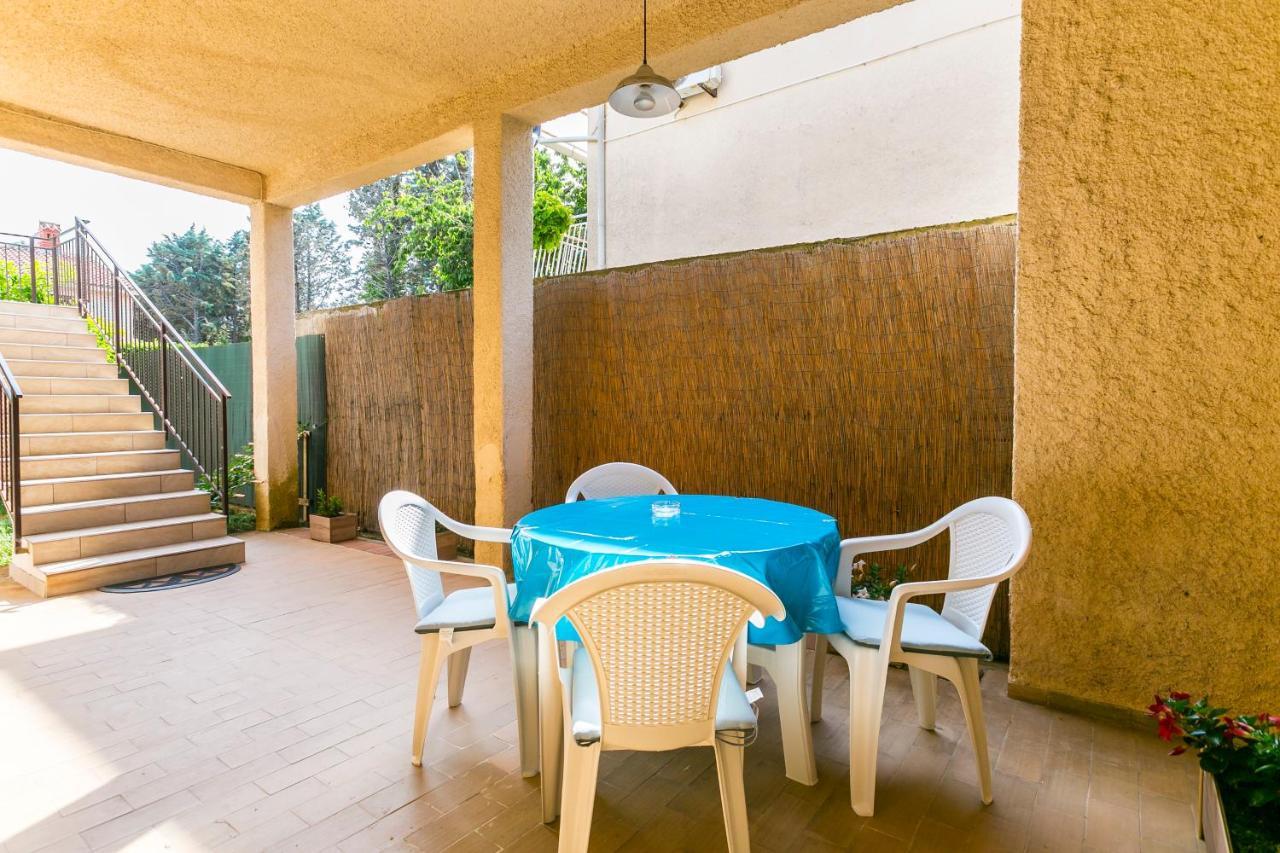 Aleksic Apartamento Medulin Exterior foto