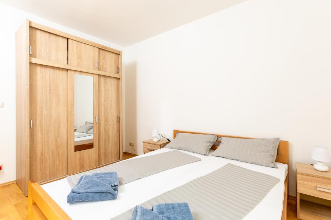 Aleksic Apartamento Medulin Exterior foto